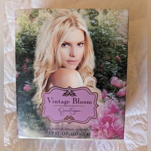 Vintage Bloom Jessica Simpson Perfume